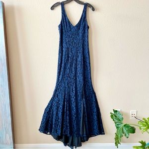 NWT BCBG navy full length mermaid gown w side slit